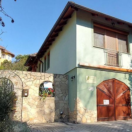 Hotel Zoeldike Vendeghaz Kaposvár Zewnętrze zdjęcie