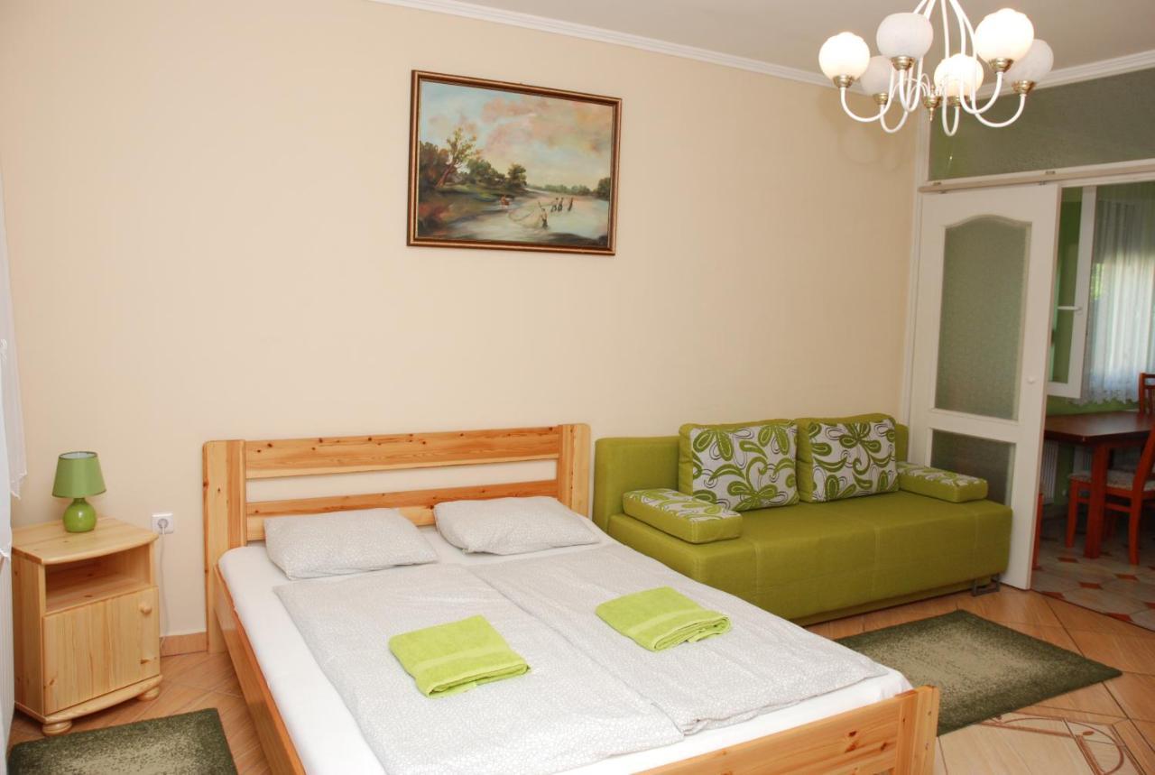 Hotel Zoeldike Vendeghaz Kaposvár Zewnętrze zdjęcie