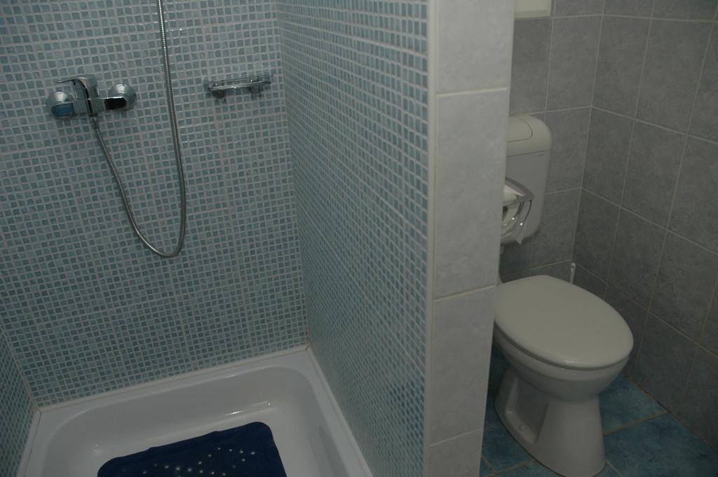 Hotel Zoeldike Vendeghaz Kaposvár Pokój zdjęcie